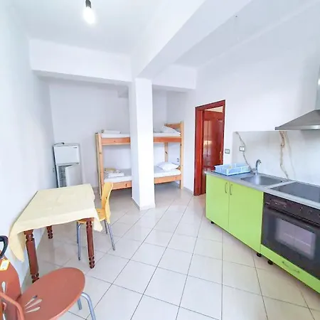 Mikel's House * Sarandë