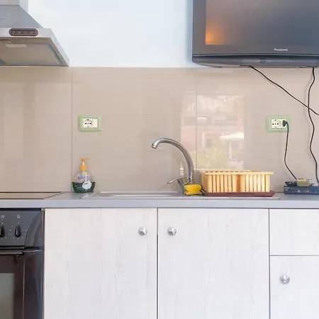 Mikel's House * Sarandë