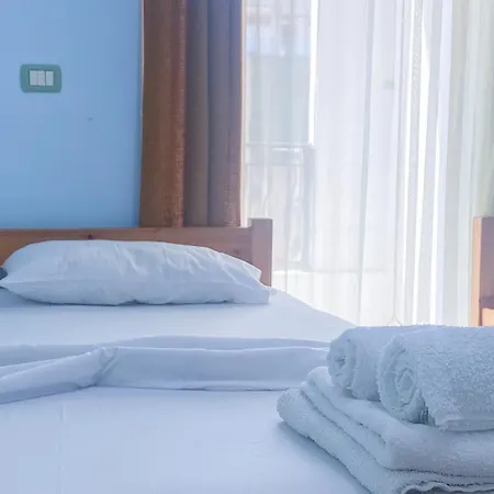 Mikel's House * Sarandë