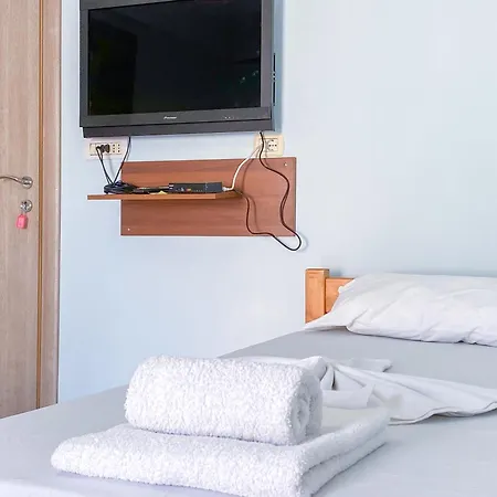 Mikel's House * Sarandë