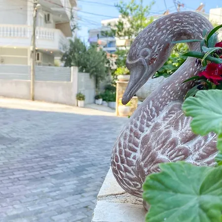 Mikel's House * Sarandë